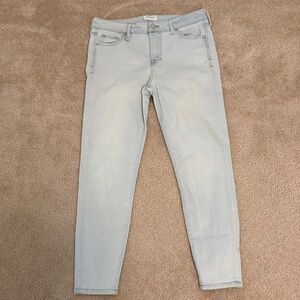 Celebrity Pink Mid Rise Ankle Skinny Light Blue Junior’s Jeans Size 9/29